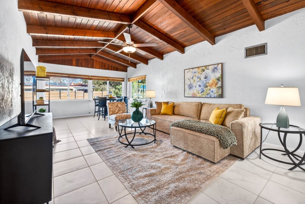 6701 Burlington Avenue N St Petersburg, FL 33710 · St Petersburg, FL 33710 — photo 4