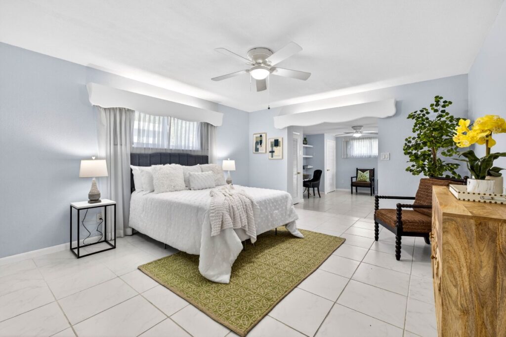 6701 Burlington Avenue N · St Petersburg, FL 33710 — photo 5