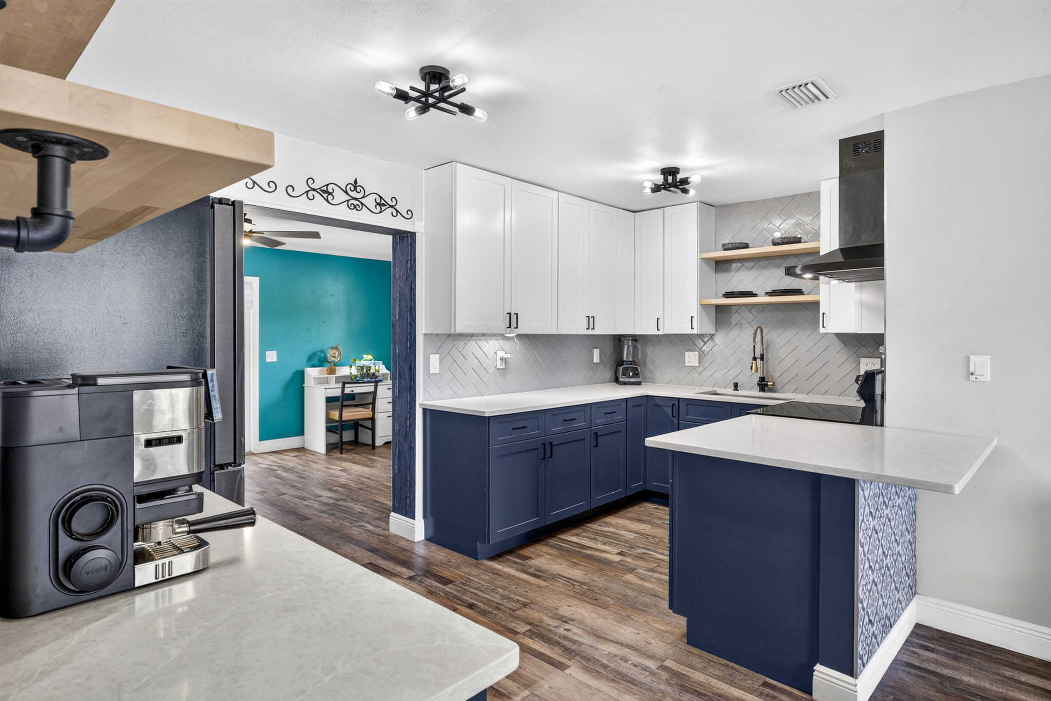 5508 WHITMORE DR — TAMPA, FL — home for sale by Angie Blackman, Keller Williams Tampa Properties