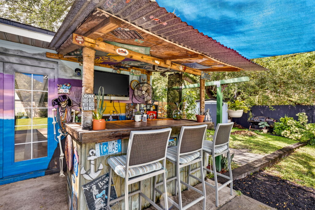 5508 WHITMORE DR · TAMPA, FL — photo 5